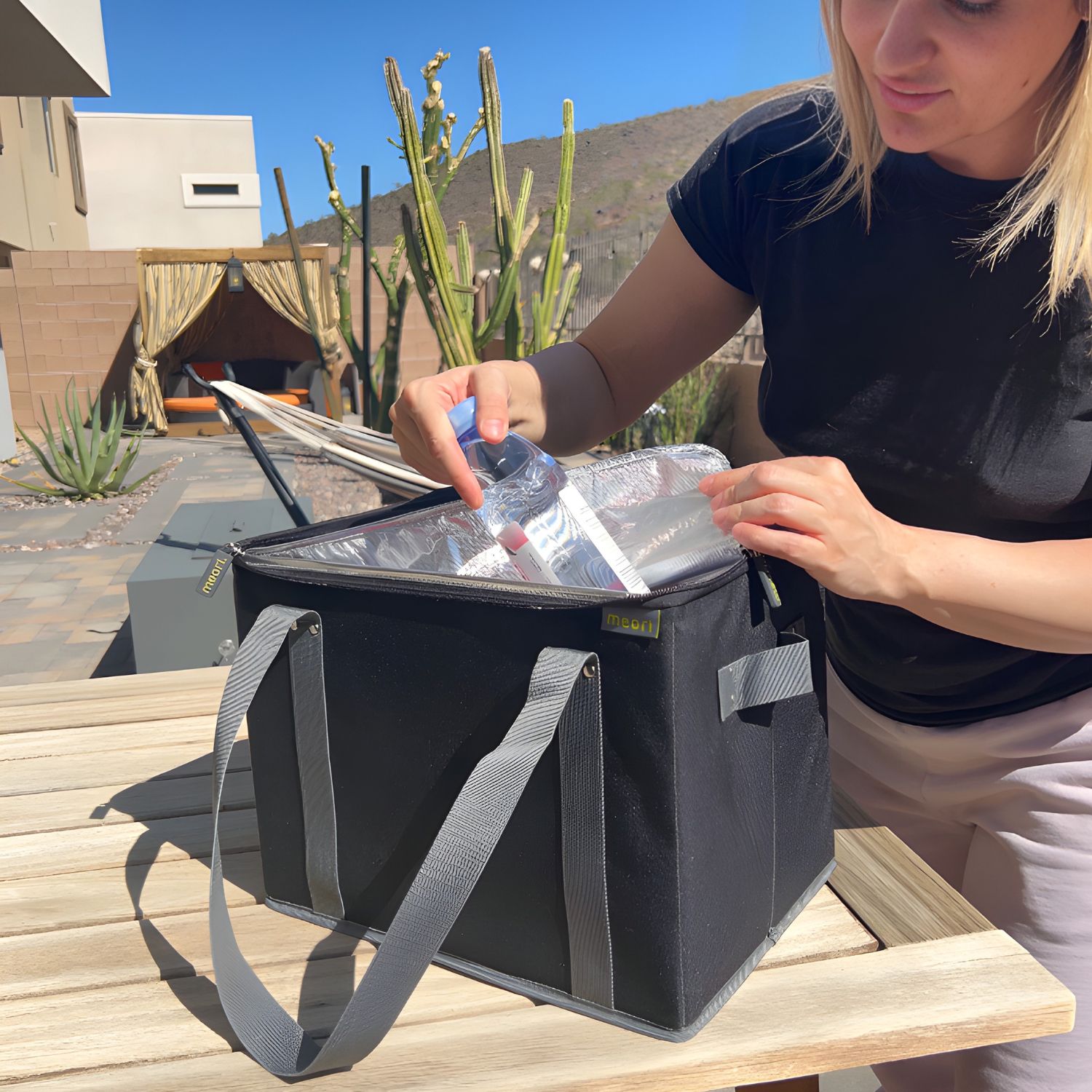 Black Insulated Grocery Bag With Zipper