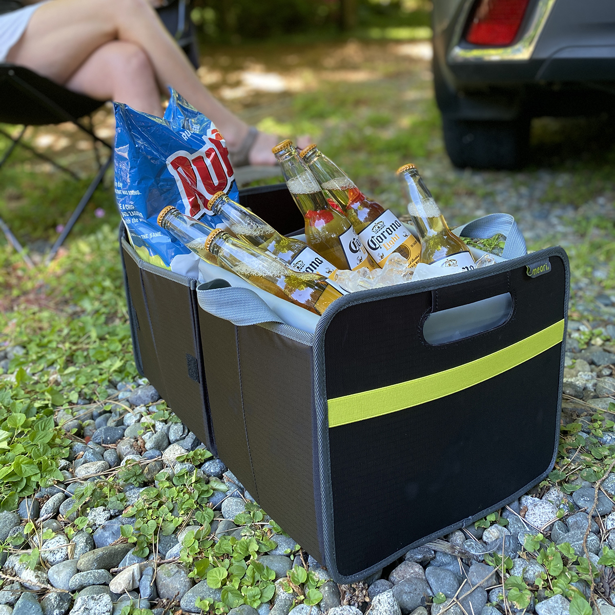 B100845-6-meori-Premium-Box-with-Party-Bowl-Lava-Black-LST Blue SUV Trunk Organizer with party bowl insert filled with beer bottles on ice and chips